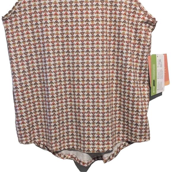 Outdoor Research Women’s Tank Top Size Medium Burgundy UPF 50+ Stretch NWT NEW - Picture 3 of 11